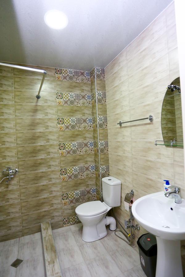 Hotel City Кутаиси Екстериор снимка