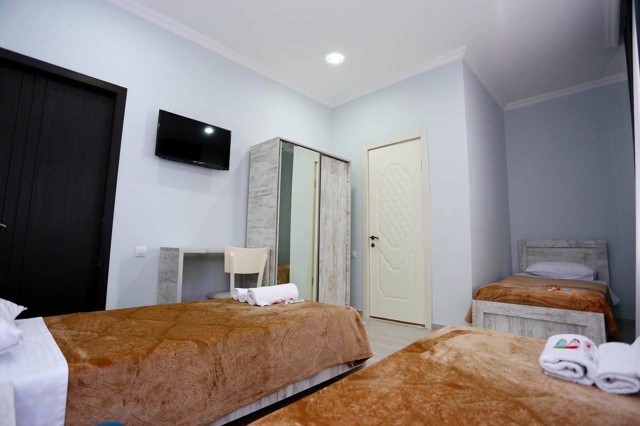 Hotel City Кутаиси Екстериор снимка